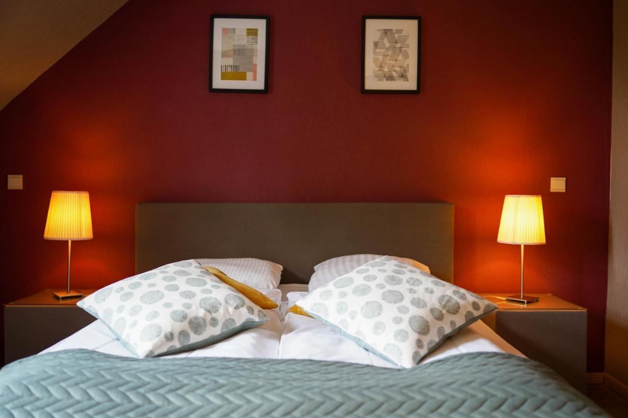 Hotel Prins Van Oranje Дист Экстерьер фото