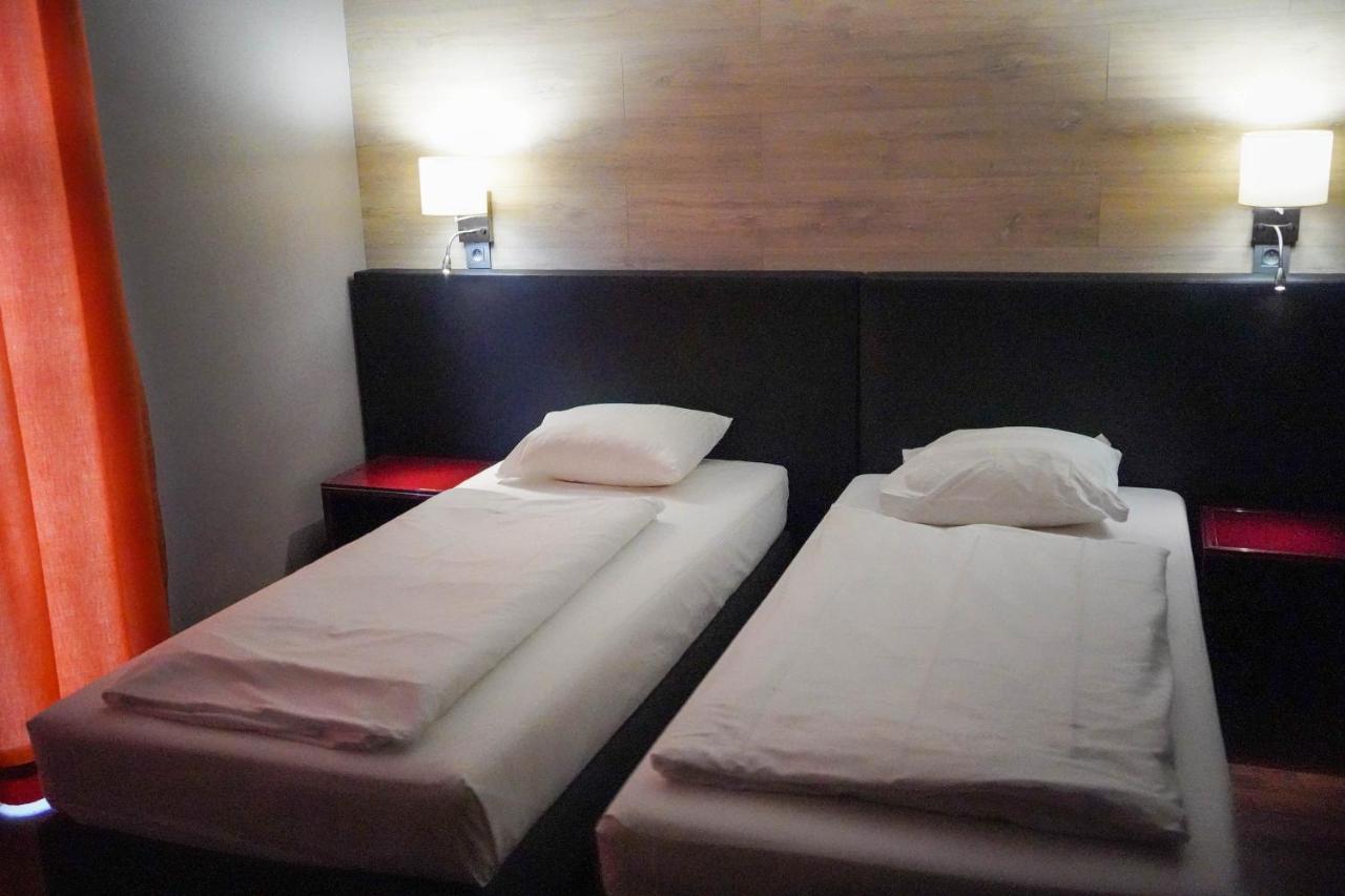 Hotel Prins Van Oranje Дист Экстерьер фото