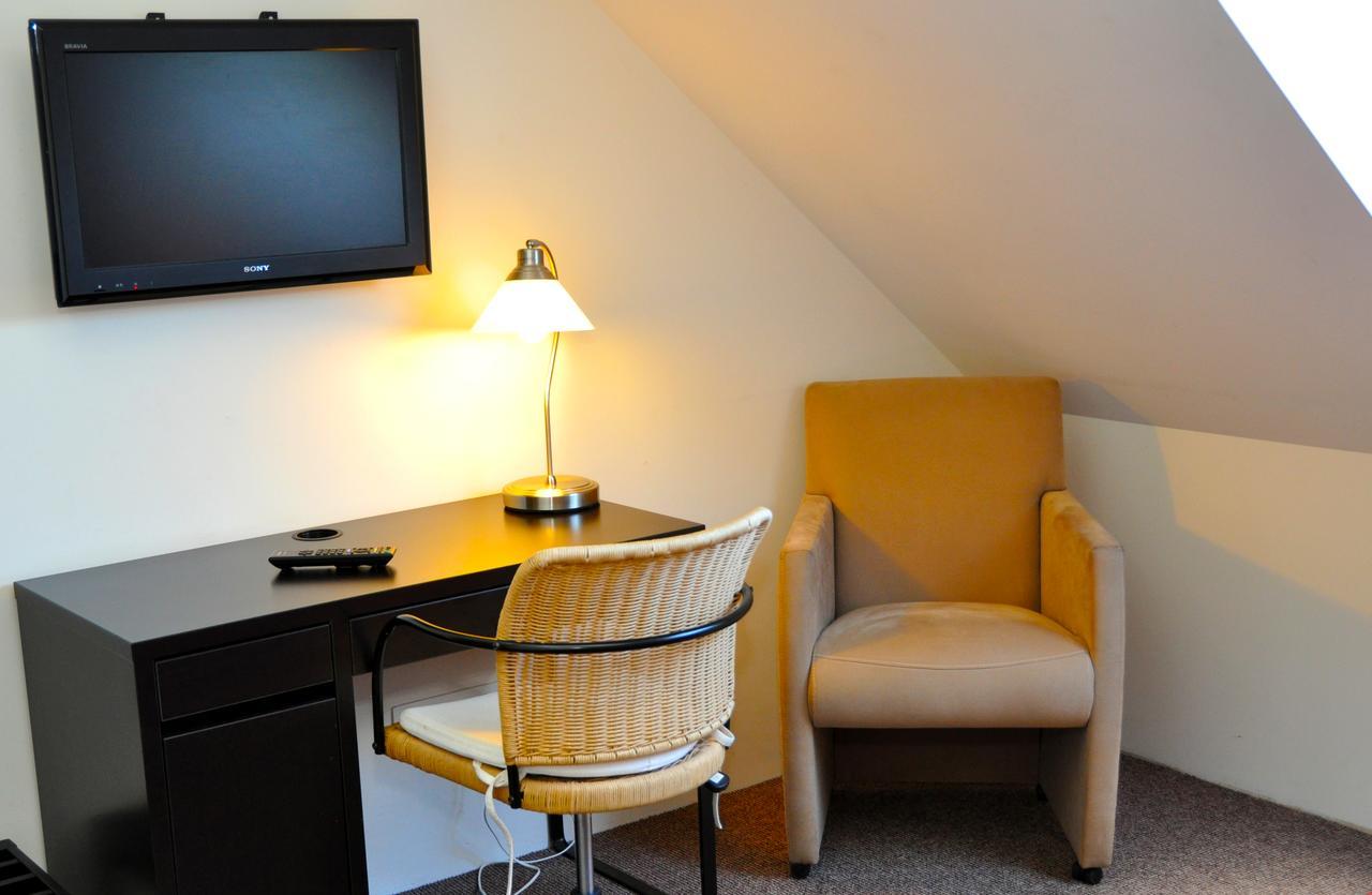 Hotel Prins Van Oranje Дист Экстерьер фото